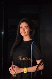 Vedhika Photos